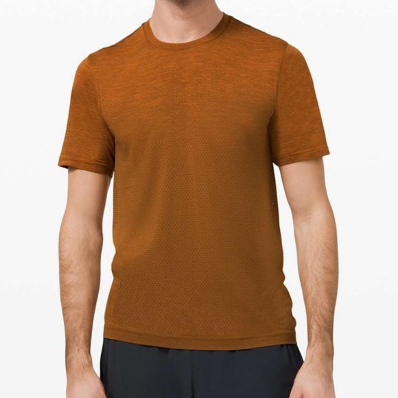 Lululemon Men's Metal Vent Breathe Short Sleeve Size Medium - Picture 9 of 10
